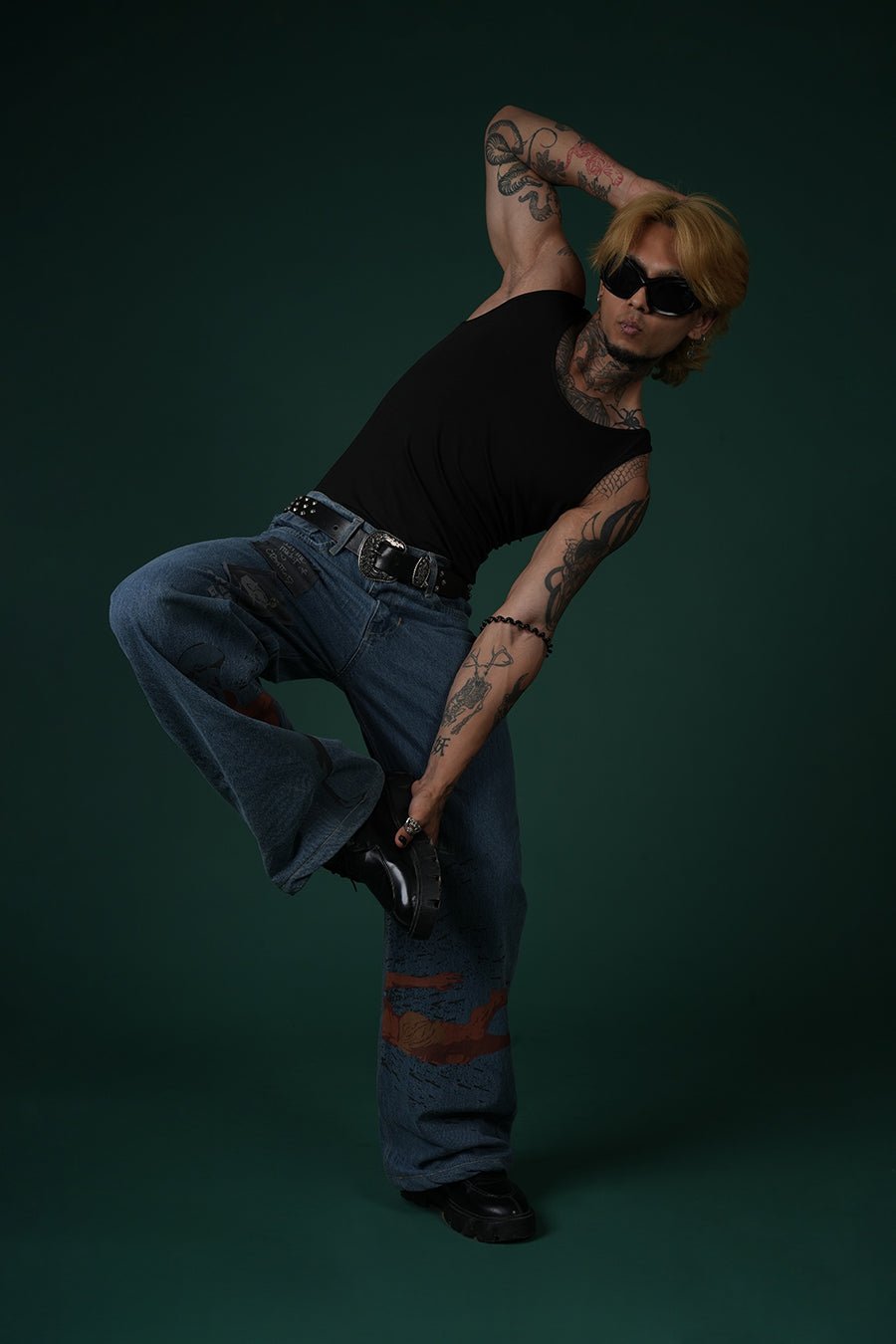 HUMAN ELEMENT JEANS