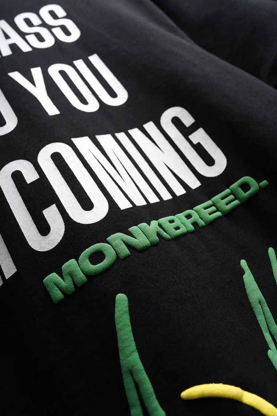 SNAKES IN GRASS TEE