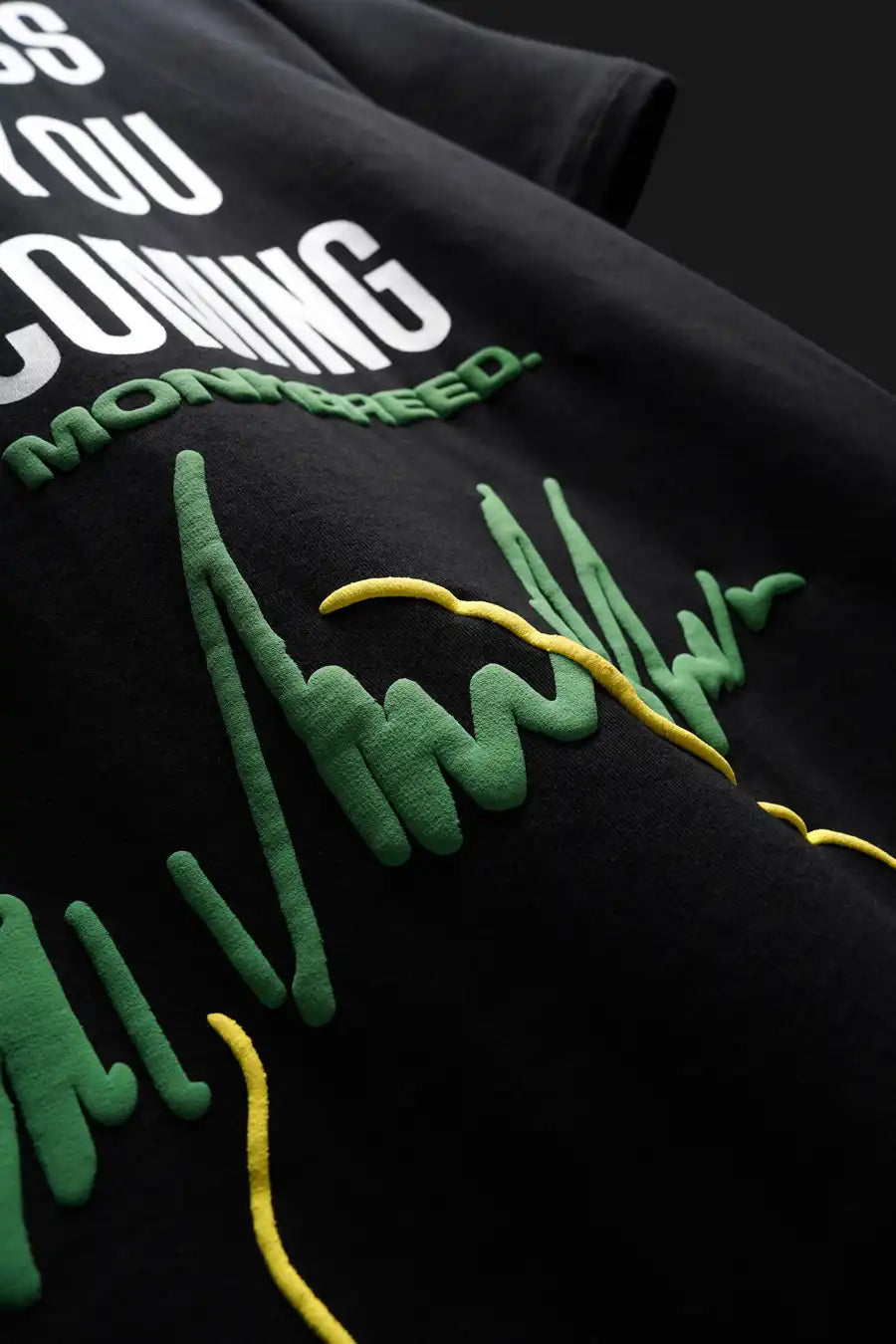 SNAKES IN GRASS TEE