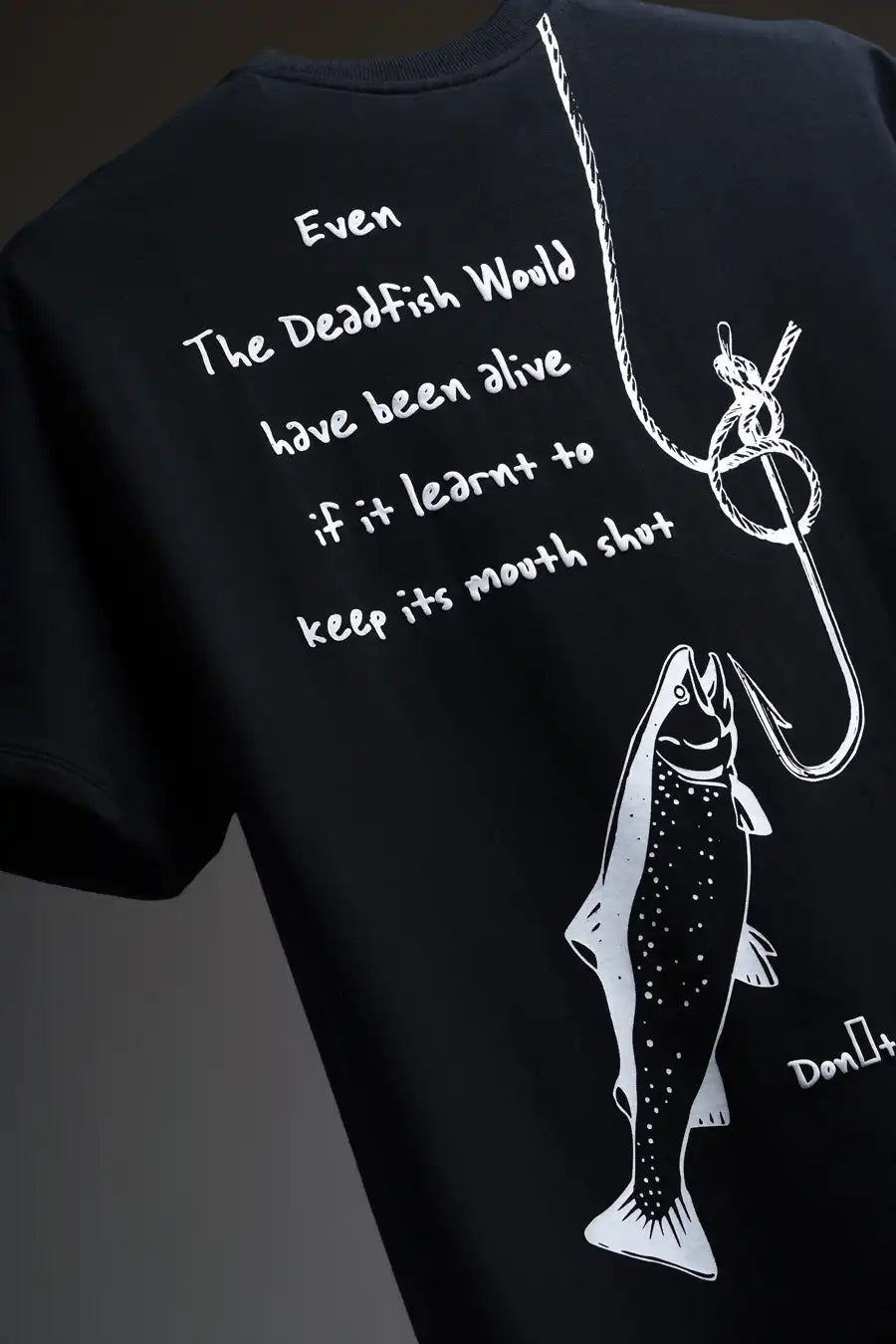 DEAD FISH TEE
