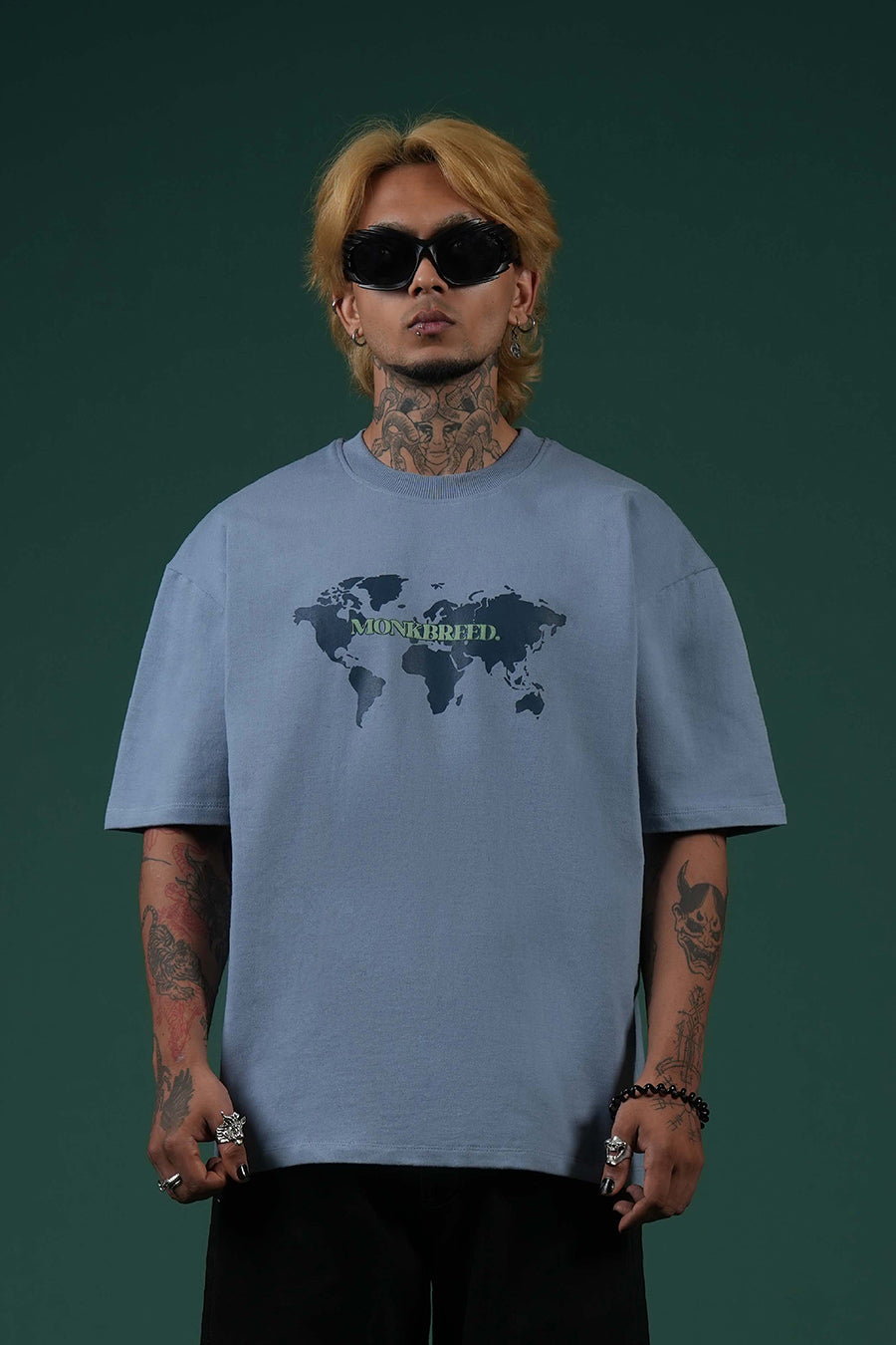 SPINNING GLOBE TEE